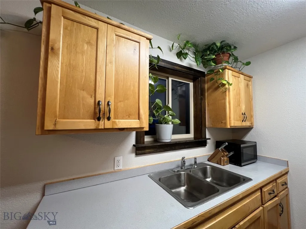 169 & 167 Grizzly Bear Loop, West Yellowstone, West Yellowstone, Montana 59758, ,Residential Income,For Sale,169 & 167 Grizzly Bear Loop, West Yellowstone,0,398978