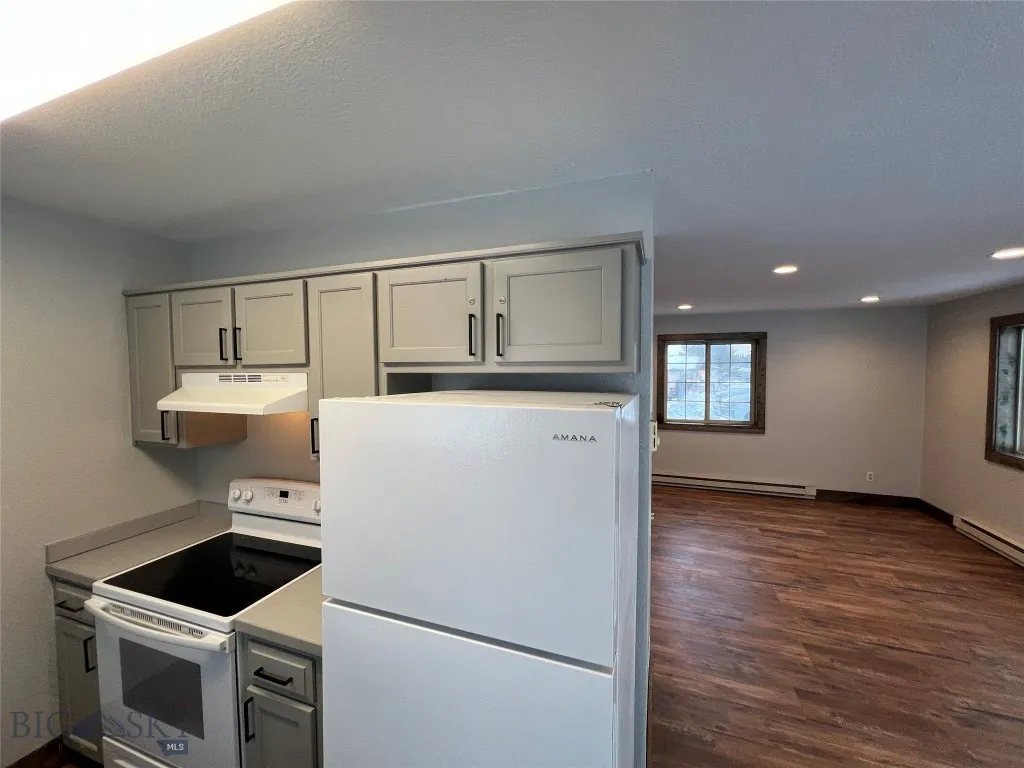 169 & 167 Grizzly Bear Loop, West Yellowstone, West Yellowstone, Montana 59758, ,Residential Income,For Sale,169 & 167 Grizzly Bear Loop, West Yellowstone,0,398978