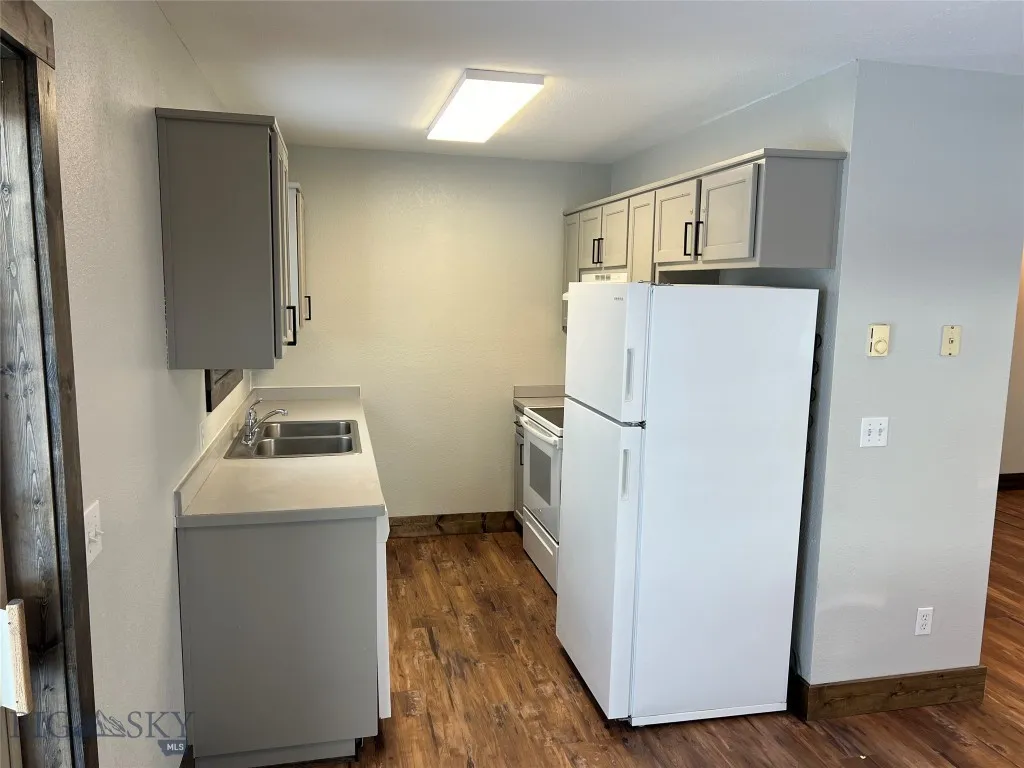 169 & 167 Grizzly Bear Loop, West Yellowstone, West Yellowstone, Montana 59758, ,Residential Income,For Sale,169 & 167 Grizzly Bear Loop, West Yellowstone,0,398978