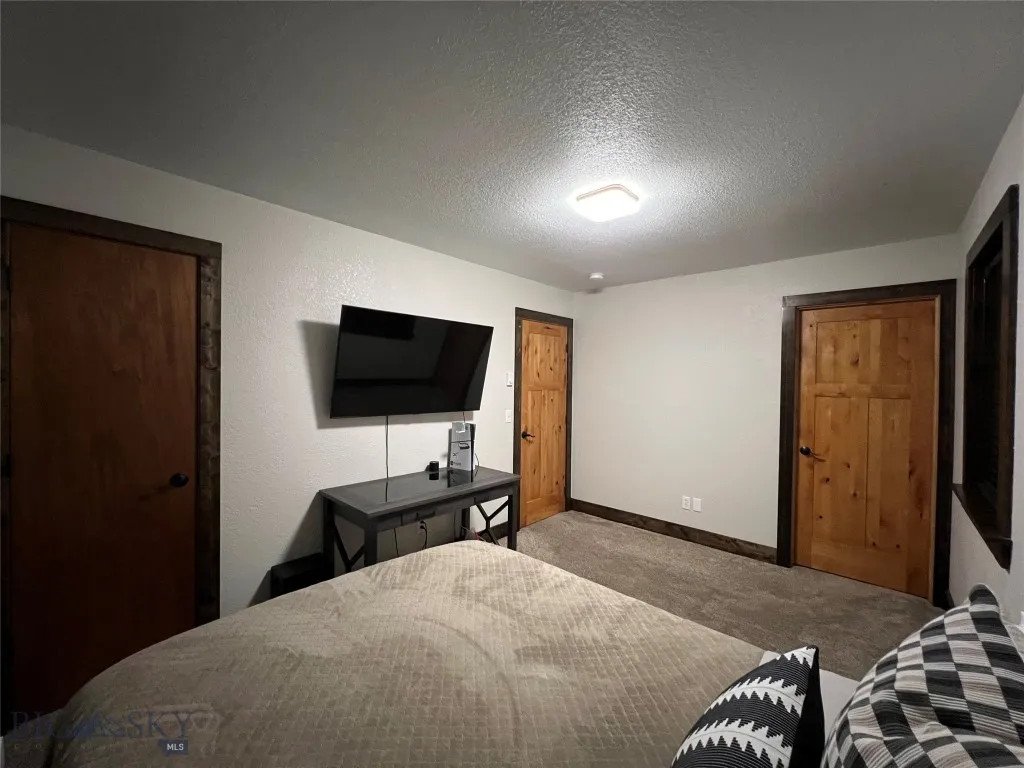 169 & 167 Grizzly Bear Loop, West Yellowstone, West Yellowstone, Montana 59758, ,Residential Income,For Sale,169 & 167 Grizzly Bear Loop, West Yellowstone,0,398978
