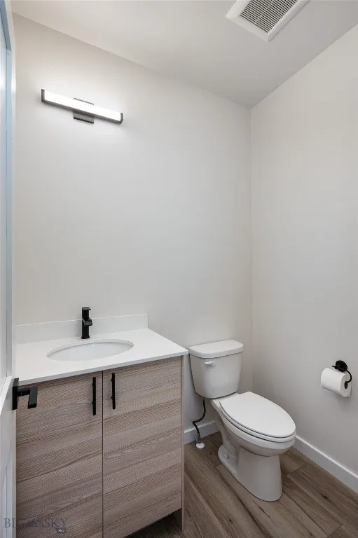 Photo of similar model