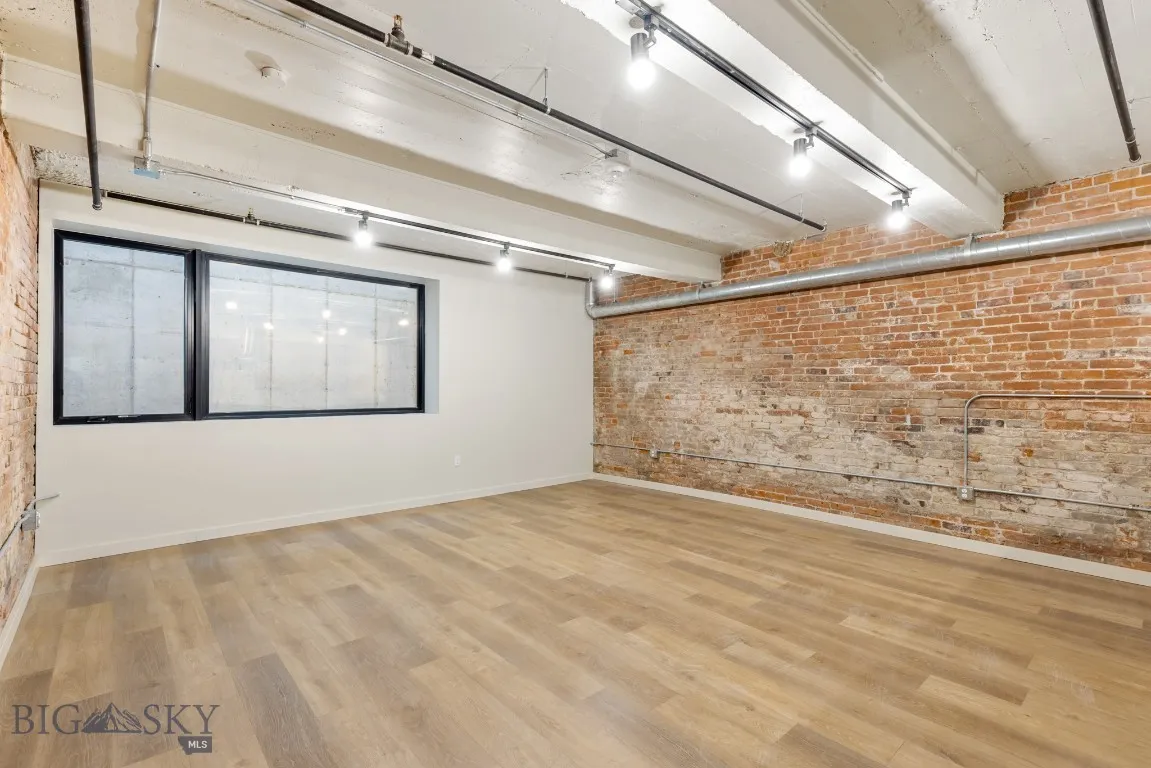 59 E Park Street 103, Butte, Montana 59701, Butte, Montana 59701, 1 Bedroom Bedrooms, ,1 BathroomBathrooms,Residential,For Sale,59 E Park Street 103, Butte, Montana 59701,0,399200