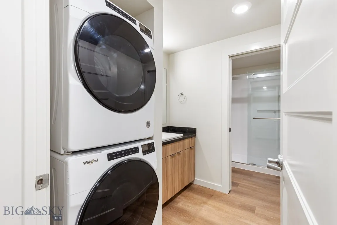 59 E Park Street 203, Butte, Montana 59701, Butte, Montana 59701, 1 Bedroom Bedrooms, ,1 BathroomBathrooms,Residential,For Sale,59 E Park Street 203, Butte, Montana 59701,0,399229