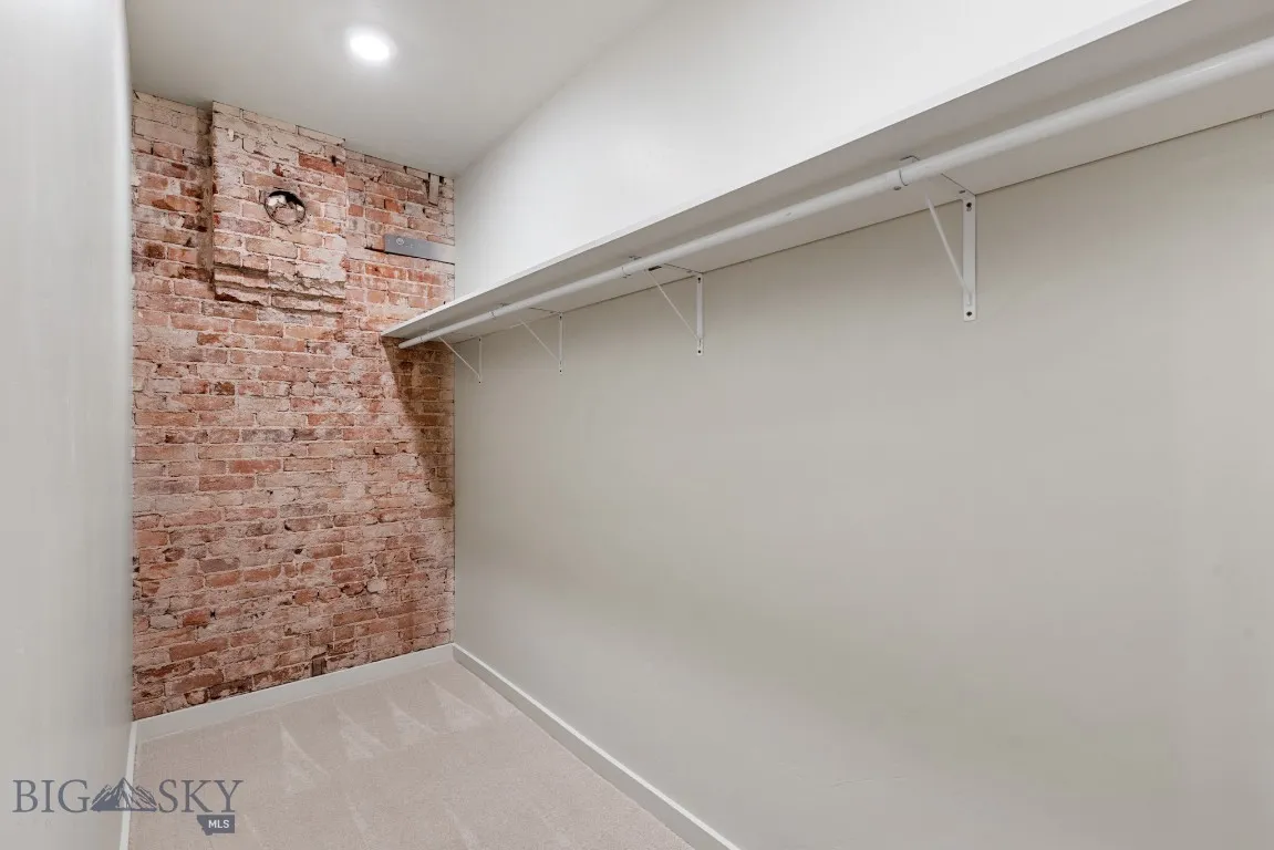 59 E Park Street 203, Butte, Montana 59701, Butte, Montana 59701, 1 Bedroom Bedrooms, ,1 BathroomBathrooms,Residential,For Sale,59 E Park Street 203, Butte, Montana 59701,0,399229