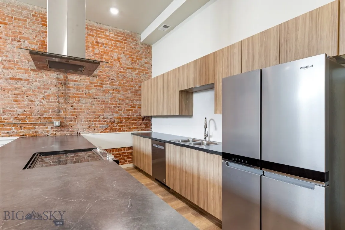 59 E Park Street 203, Butte, Montana 59701, Butte, Montana 59701, 1 Bedroom Bedrooms, ,1 BathroomBathrooms,Residential,For Sale,59 E Park Street 203, Butte, Montana 59701,0,399229