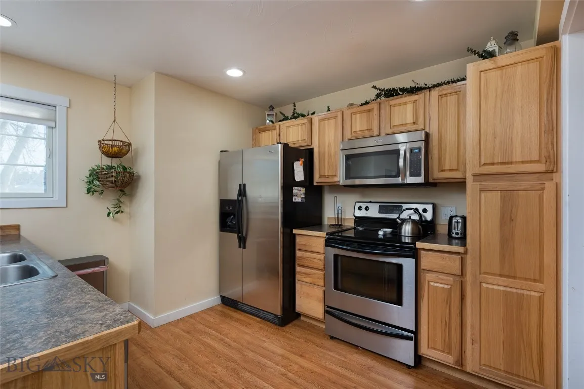 20 Talon Way D, Bozeman, Montana 59718, Bozeman, Montana 59718, 3 Bedrooms Bedrooms, ,2 BathroomsBathrooms,Residential,For Sale,20 Talon Way D, Bozeman, Montana 59718,398886