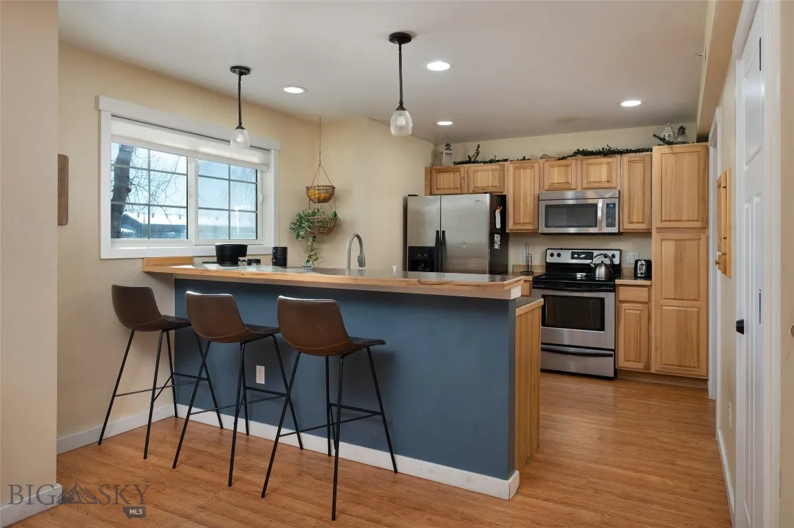 20 Talon Way D, Bozeman, Montana 59718, Bozeman, Montana 59718, 3 Bedrooms Bedrooms, ,2 BathroomsBathrooms,Residential,For Sale,20 Talon Way D, Bozeman, Montana 59718,398886