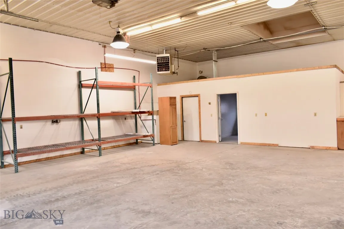 450 High K Street B, Belgrade, Montana 59714, Belgrade, Montana 59714, ,Commercial Lease,450 High K Street B, Belgrade, Montana 59714,399322