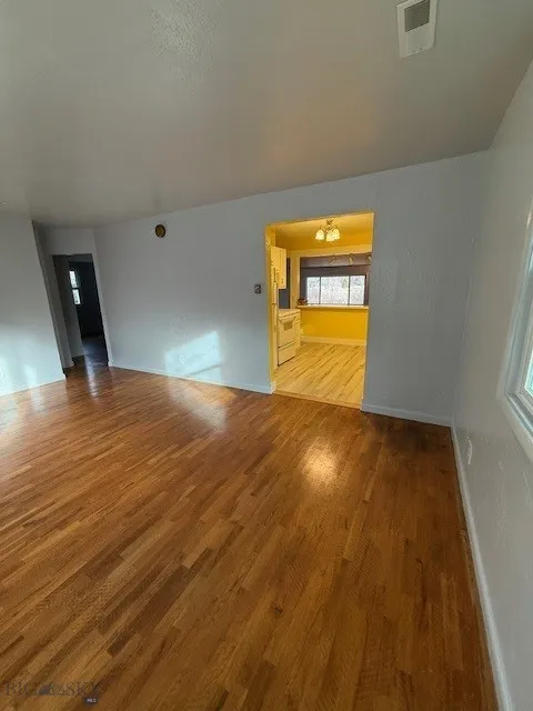 5042 Us Highway 89 S, Livingston, Montana 59047, Livingston, Montana 59047, 2 Bedrooms Bedrooms, ,1 BathroomBathrooms,Residential,For Sale,5042 Us Highway 89 S, Livingston, Montana 59047,0,399508