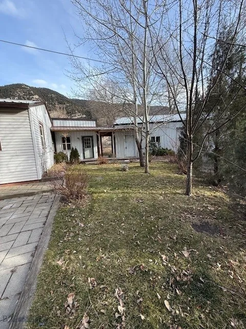 5042 Us Highway 89 S, Livingston, Montana 59047, Livingston, Montana 59047, 2 Bedrooms Bedrooms, ,1 BathroomBathrooms,Residential,For Sale,5042 Us Highway 89 S, Livingston, Montana 59047,0,399508