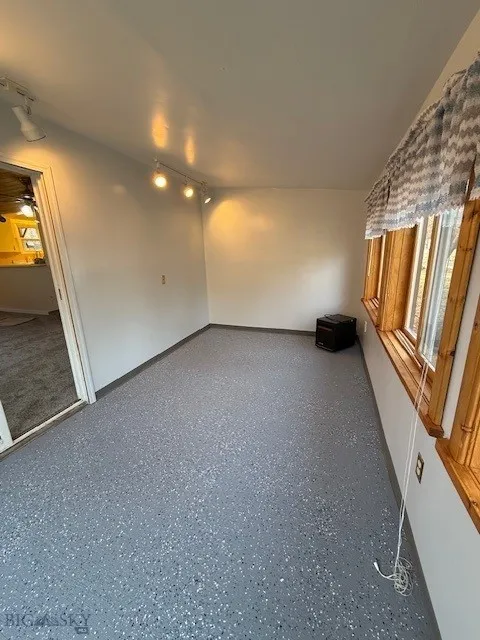 5042 Us Highway 89 S, Livingston, Montana 59047, Livingston, Montana 59047, 2 Bedrooms Bedrooms, ,1 BathroomBathrooms,Residential,For Sale,5042 Us Highway 89 S, Livingston, Montana 59047,0,399508