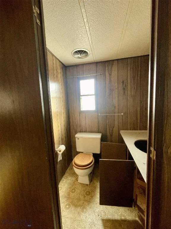 730 Utah Street, Chinook, Montana 59523, Chinook, Montana 59523, ,Residential Income,For Sale,730 Utah Street, Chinook, Montana 59523,0,399590