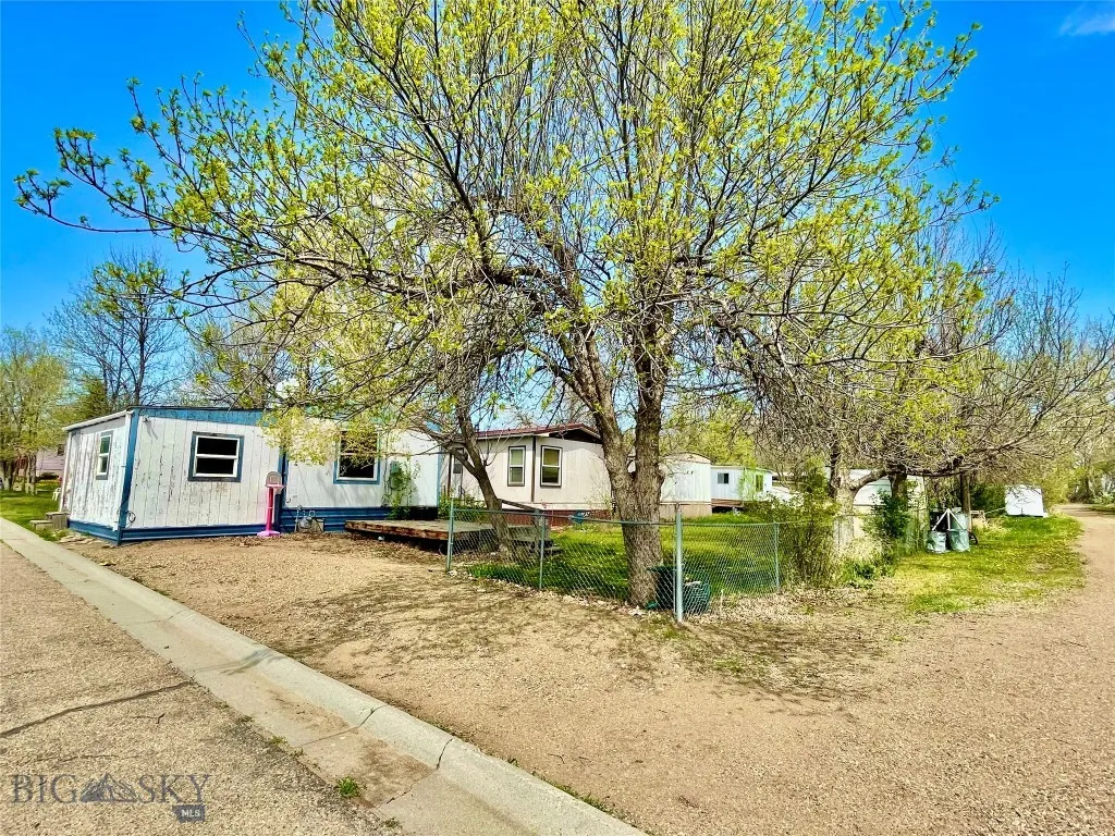 730 Utah Street, Chinook, Montana 59523, Chinook, Montana 59523, ,Residential Income,For Sale,730 Utah Street, Chinook, Montana 59523,0,399590