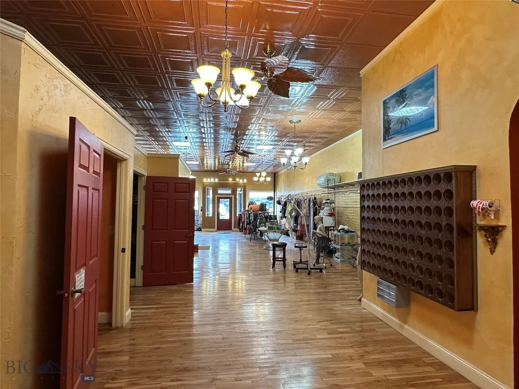 117 W Main Street, Lewistown, Montana 59457, Lewistown, Montana 59457, ,Commercial Sale,For Sale,117 W Main Street, Lewistown, Montana 59457,0,399756