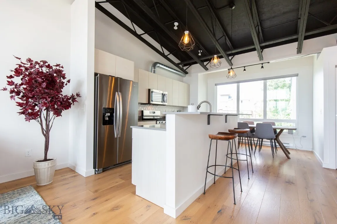 611 Nikles Drive 102/202, Bozeman, Montana 59715, Bozeman, Montana 59715, 1 Bedroom Bedrooms, ,1 BathroomBathrooms,Residential,For Sale,611 Nikles Drive 102/202, Bozeman, Montana 59715,0,399771