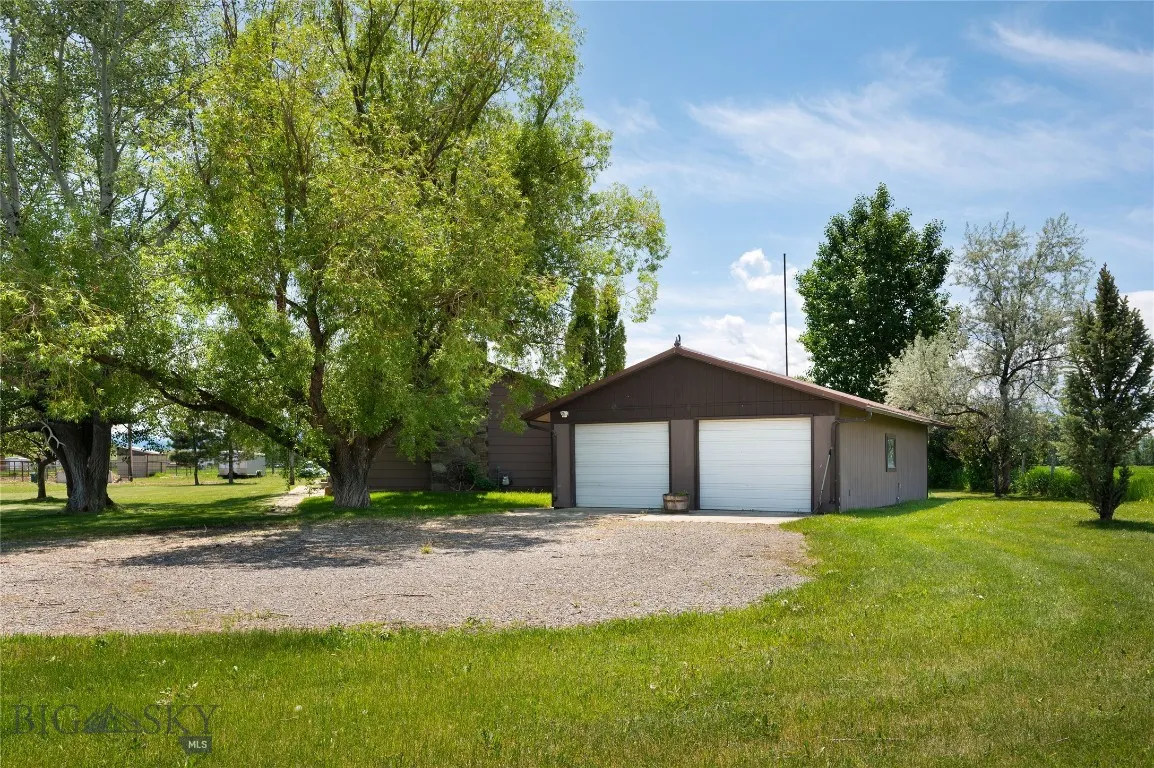 2521 Weaver Lane, Belgrade, Montana 59714, Belgrade, Montana 59714, 3 Bedrooms Bedrooms, ,2 BathroomsBathrooms,Residential,For Sale,2521 Weaver Lane, Belgrade, Montana 59714,399177