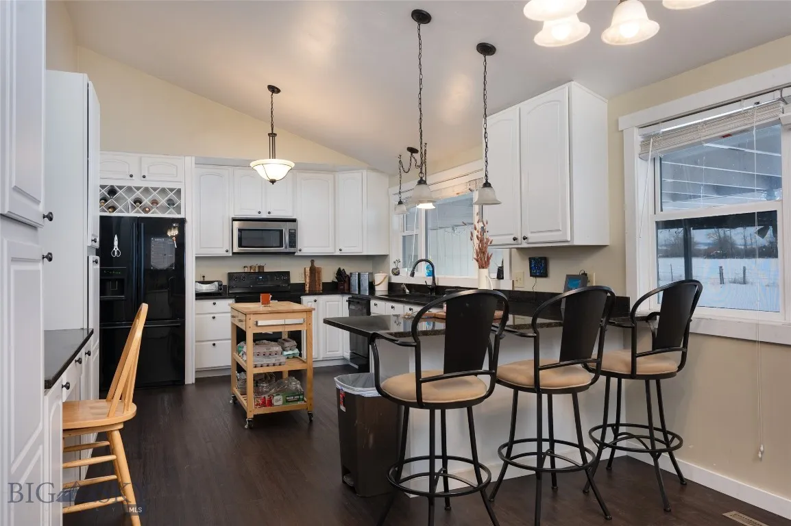 2521 Weaver Lane, Belgrade, Montana 59714, Belgrade, Montana 59714, 3 Bedrooms Bedrooms, ,2 BathroomsBathrooms,Residential,For Sale,2521 Weaver Lane, Belgrade, Montana 59714,399177