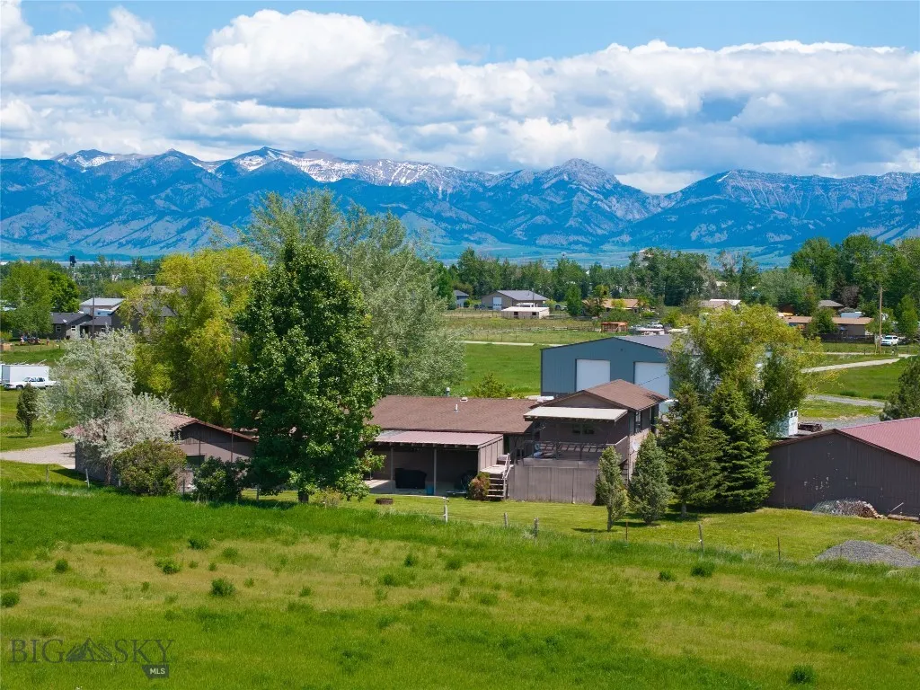 2521 Weaver Lane, Belgrade, Montana 59714, Belgrade, Montana 59714, 3 Bedrooms Bedrooms, ,2 BathroomsBathrooms,Residential,For Sale,2521 Weaver Lane, Belgrade, Montana 59714,399177