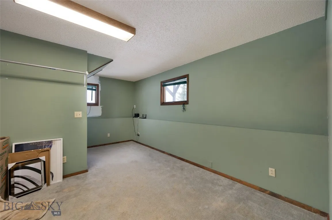 2521 Weaver Lane, Belgrade, Montana 59714, Belgrade, Montana 59714, 3 Bedrooms Bedrooms, ,2 BathroomsBathrooms,Residential,For Sale,2521 Weaver Lane, Belgrade, Montana 59714,399177