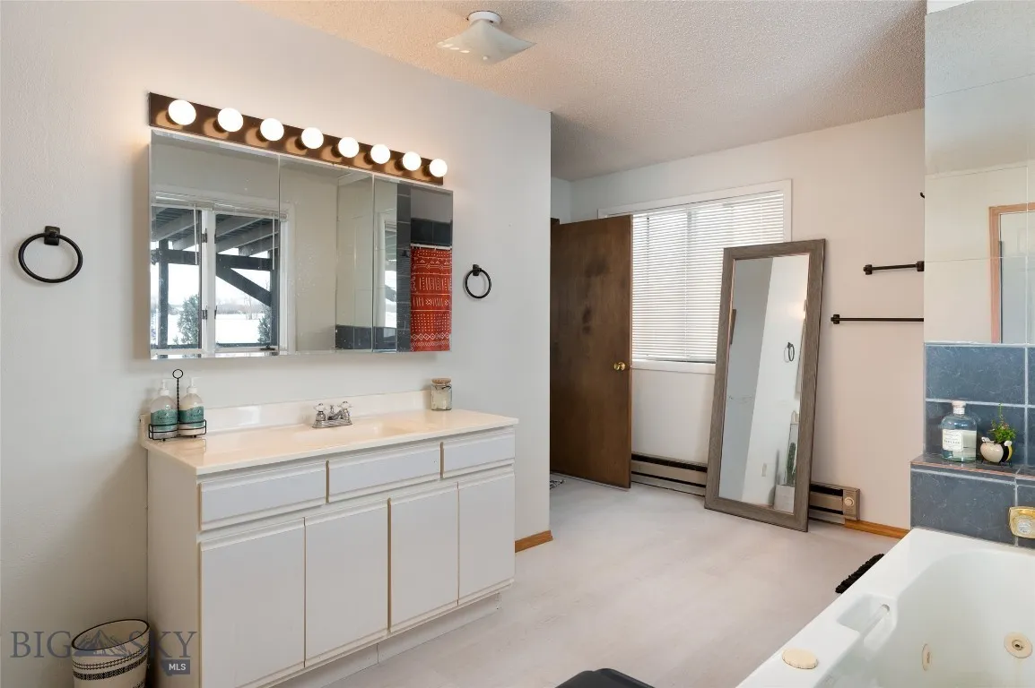 2521 Weaver Lane, Belgrade, Montana 59714, Belgrade, Montana 59714, 3 Bedrooms Bedrooms, ,2 BathroomsBathrooms,Residential,For Sale,2521 Weaver Lane, Belgrade, Montana 59714,399177