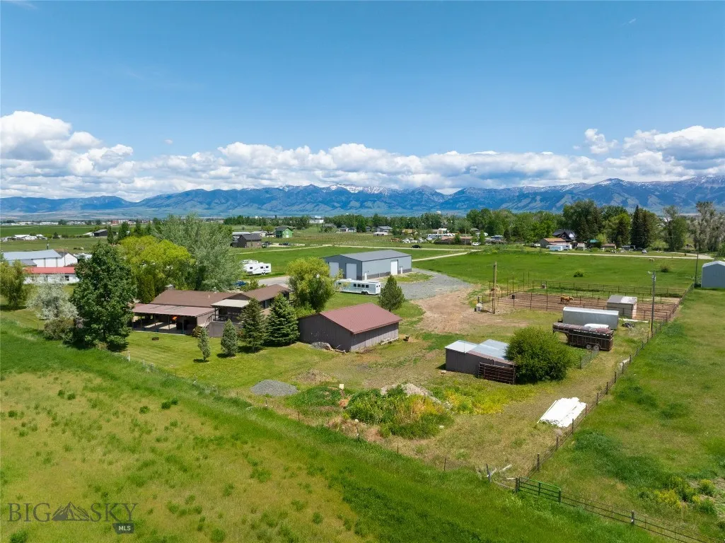 2521 Weaver Lane, Belgrade, Montana 59714, Belgrade, Montana 59714, 3 Bedrooms Bedrooms, ,2 BathroomsBathrooms,Residential,For Sale,2521 Weaver Lane, Belgrade, Montana 59714,399177