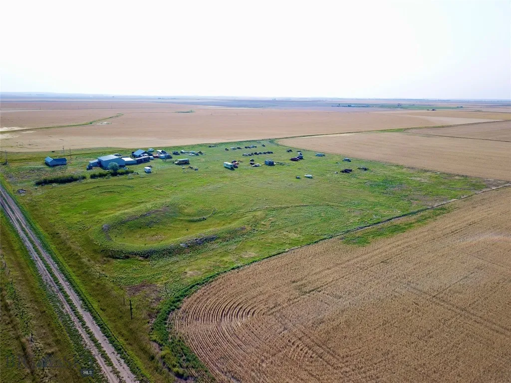 511 Glacier View Road, Valier, Montana 59486, Valier, Montana 59486, 1 Bedroom Bedrooms, ,1 BathroomBathrooms,Residential,For Sale,511 Glacier View Road, Valier, Montana 59486,0,399882