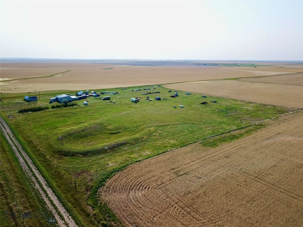 511 Glacier View Road, Valier, Montana 59486, Valier, Montana 59486, 1 Bedroom Bedrooms, ,1 BathroomBathrooms,Residential,For Sale,511 Glacier View Road, Valier, Montana 59486,0,399882