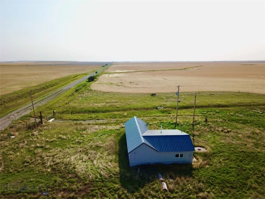 511 Glacier View Road, Valier, Montana 59486, Valier, Montana 59486, 1 Bedroom Bedrooms, ,1 BathroomBathrooms,Residential,For Sale,511 Glacier View Road, Valier, Montana 59486,0,399882