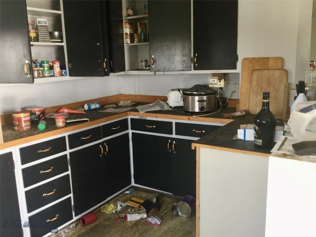 511 Glacier View Road, Valier, Montana 59486, Valier, Montana 59486, 1 Bedroom Bedrooms, ,1 BathroomBathrooms,Residential,For Sale,511 Glacier View Road, Valier, Montana 59486,0,399882