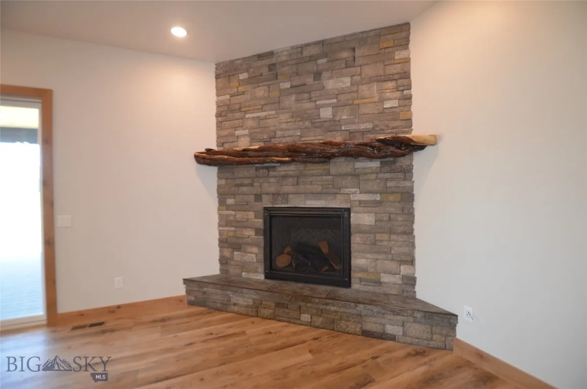 Rock gas fireplace
