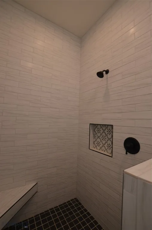 Master shower oversized