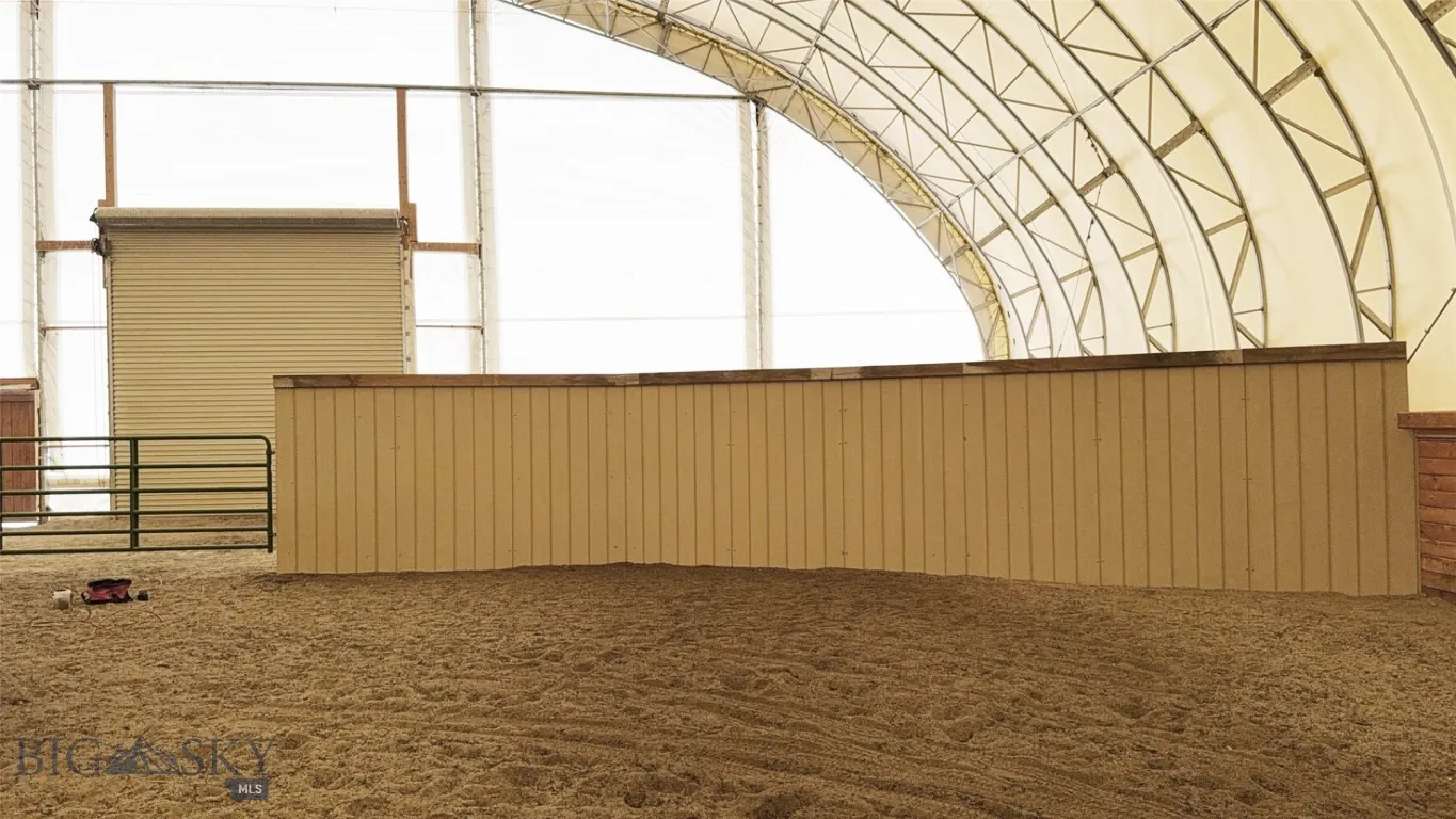 Indoor Arena New Wall