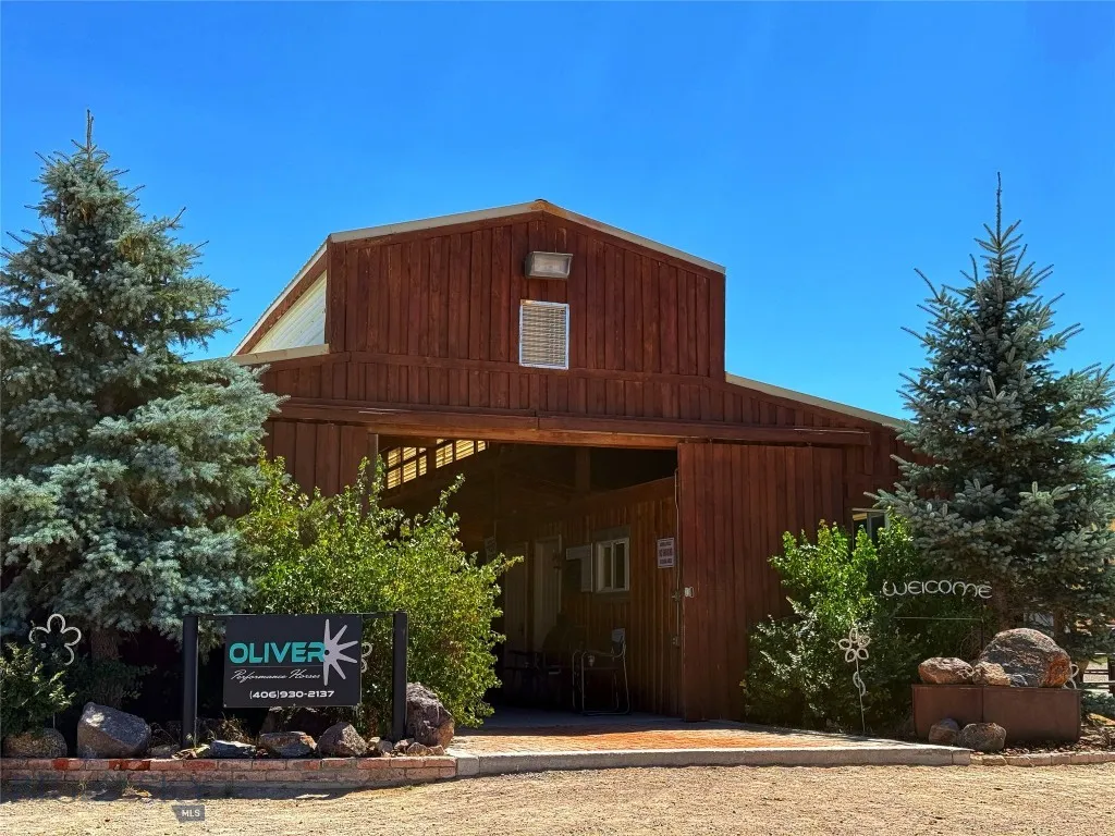 Main Barn Entrance From Right