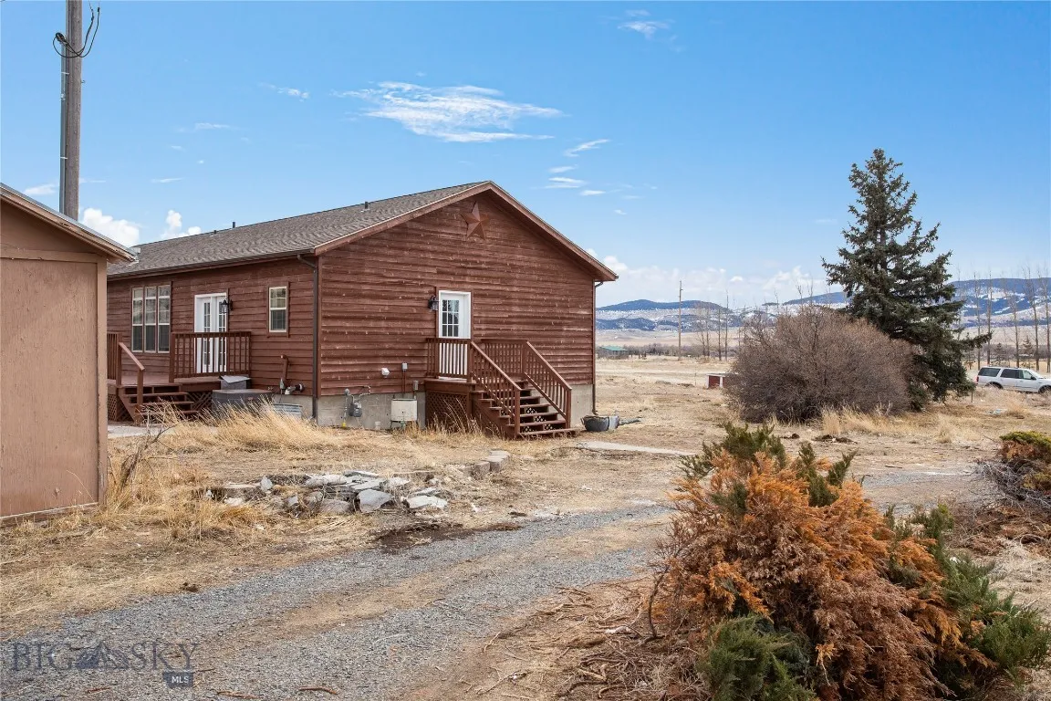 131 Yellowstone Trail, Whitehall, Montana 59759, Whitehall, Montana 59759, 5 Bedrooms Bedrooms, ,3 BathroomsBathrooms,Residential,For Sale,131 Yellowstone Trail, Whitehall, Montana 59759,0,400048