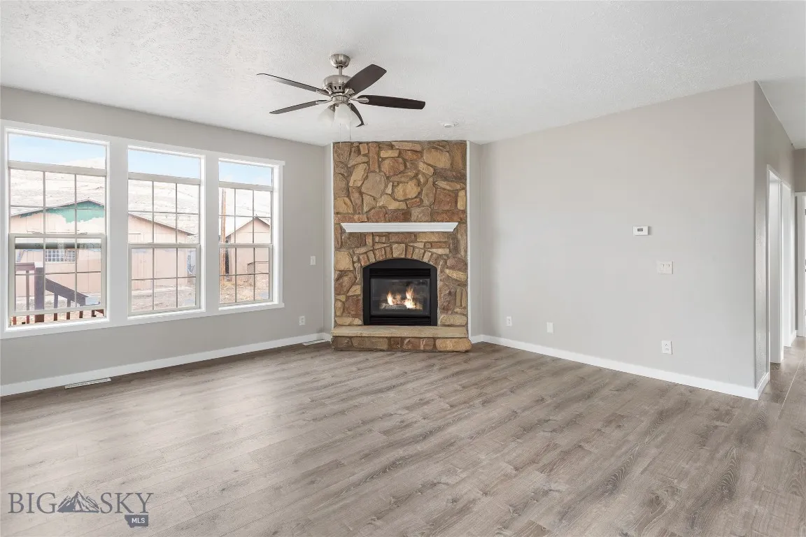 131 Yellowstone Trail, Whitehall, Montana 59759, Whitehall, Montana 59759, 5 Bedrooms Bedrooms, ,3 BathroomsBathrooms,Residential,For Sale,131 Yellowstone Trail, Whitehall, Montana 59759,0,400048