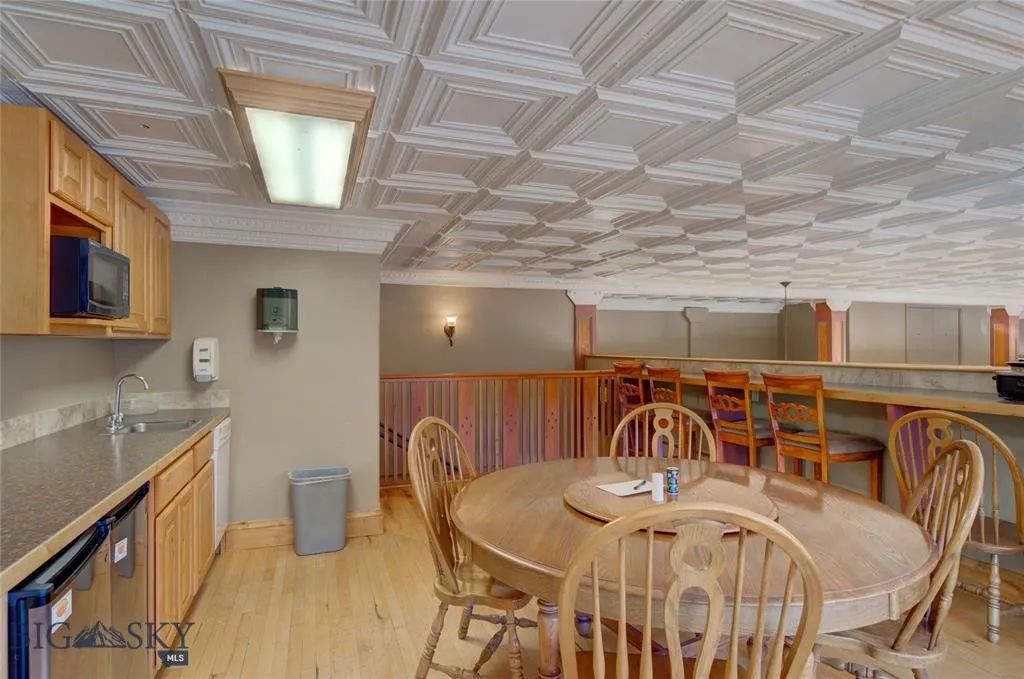 Suite A - Break Room