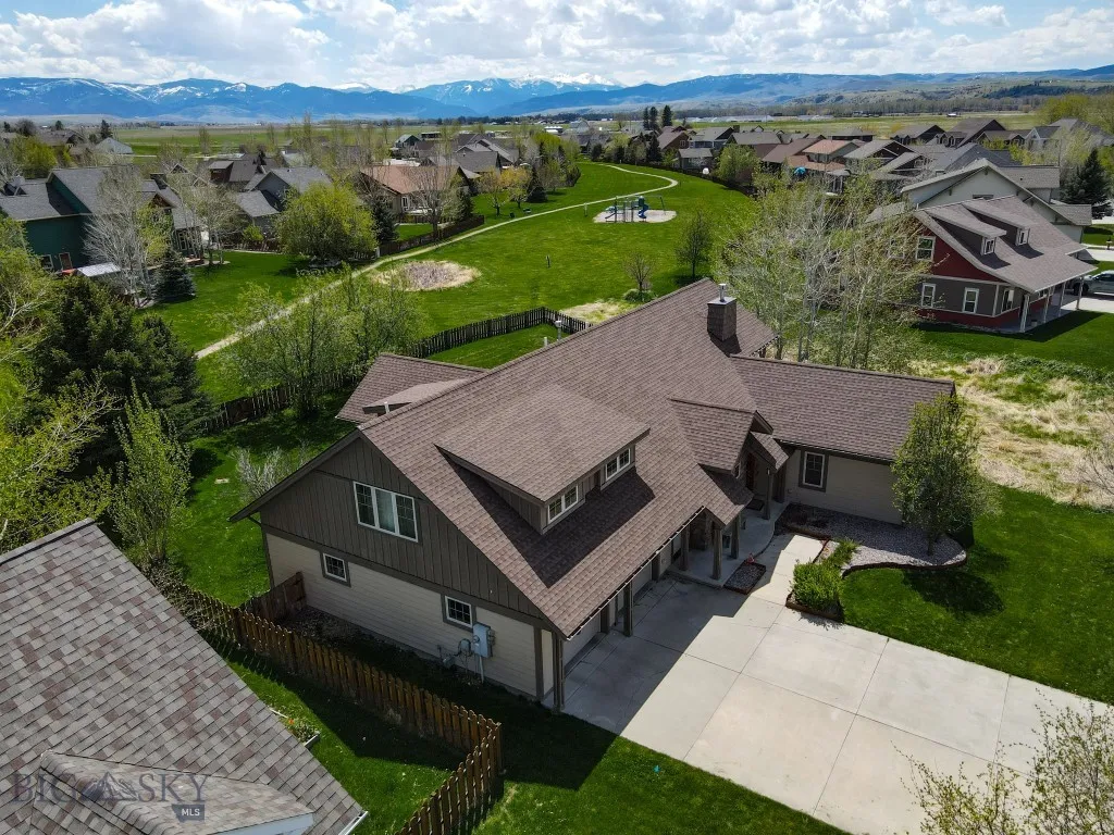 284 Annie Glade, Bozeman, Montana 59718, Bozeman, Montana 59718, 4 Bedrooms Bedrooms, ,3 BathroomsBathrooms,Residential,For Sale,284 Annie Glade, Bozeman, Montana 59718,400157