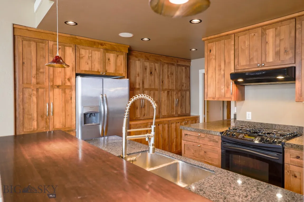 284 Annie Glade, Bozeman, Montana 59718, Bozeman, Montana 59718, 4 Bedrooms Bedrooms, ,3 BathroomsBathrooms,Residential,For Sale,284 Annie Glade, Bozeman, Montana 59718,400157