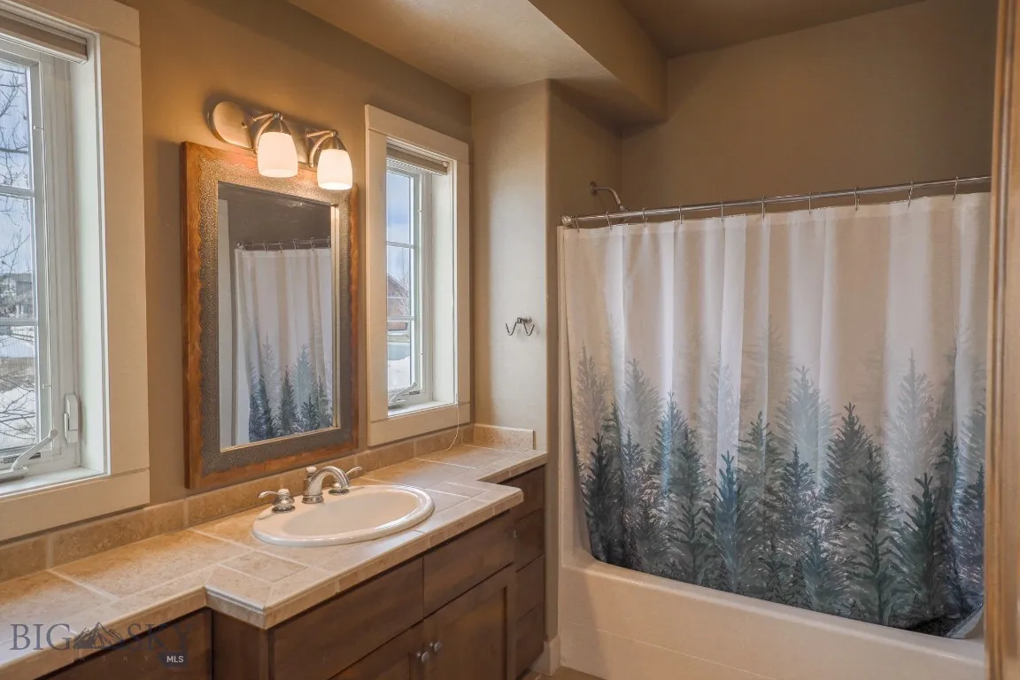 284 Annie Glade, Bozeman, Montana 59718, Bozeman, Montana 59718, 4 Bedrooms Bedrooms, ,3 BathroomsBathrooms,Residential,For Sale,284 Annie Glade, Bozeman, Montana 59718,400157