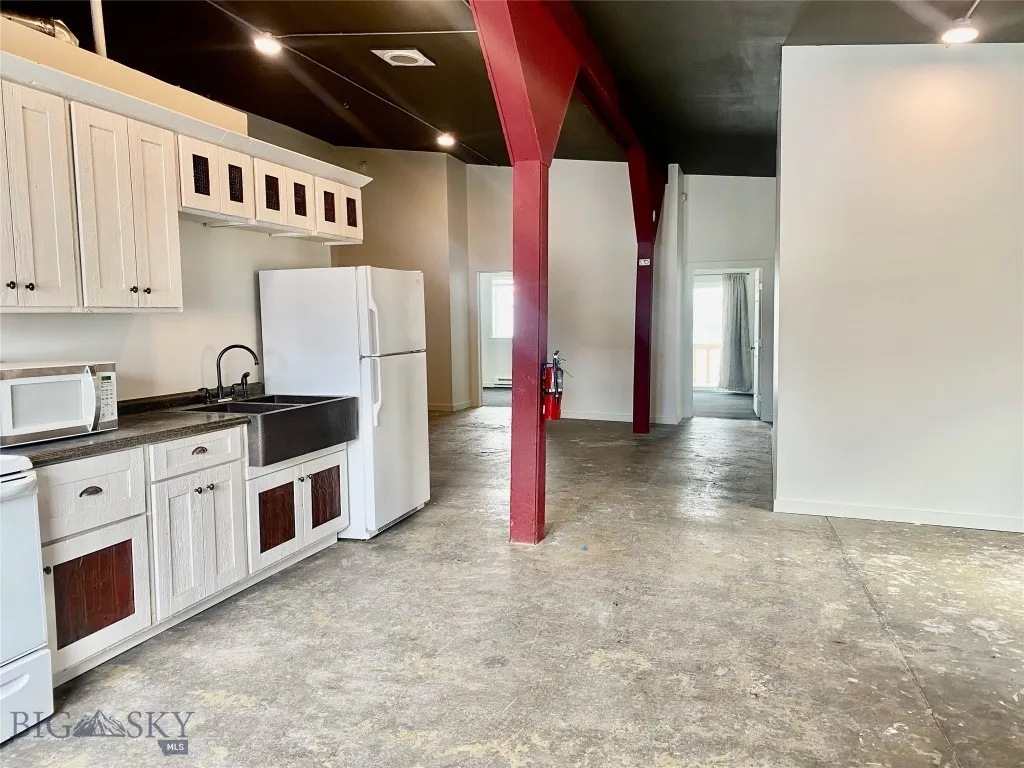 725 E Cottonwood Street & 704 Front Street, Bo, Bozeman, Montana 59715, ,Commercial Sale,For Sale,725 E Cottonwood Street & 704 Front Street, Bo,0,399646