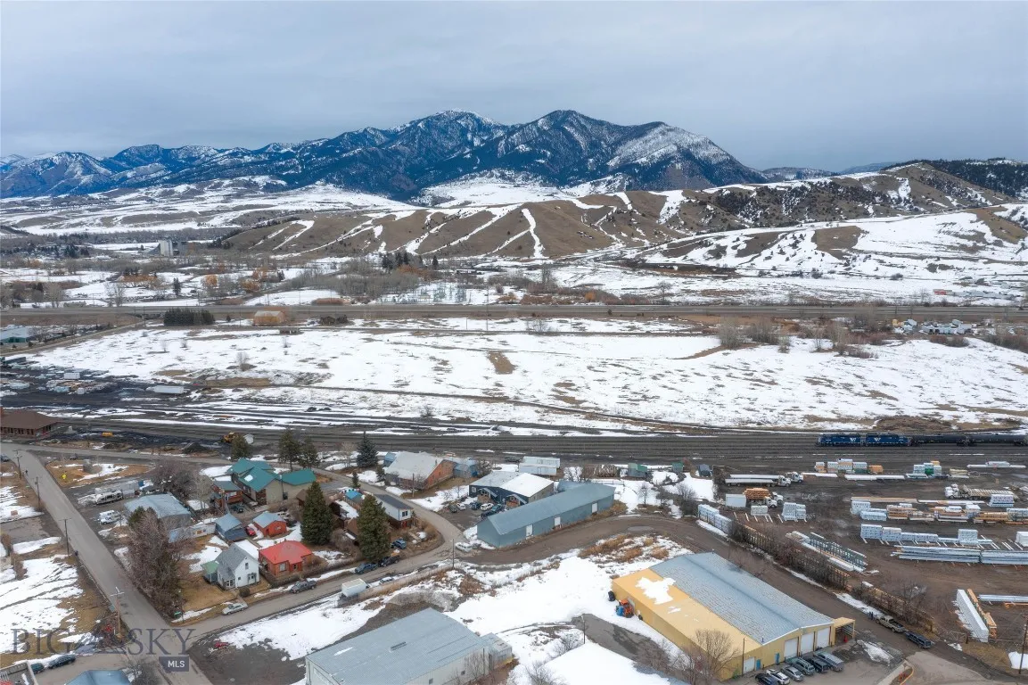 725 E Cottonwood Street, Bozeman, Montana 59715, Bozeman, Montana 59715, ,Commercial Sale,For Sale,725 E Cottonwood Street, Bozeman, Montana 59715,0,400128