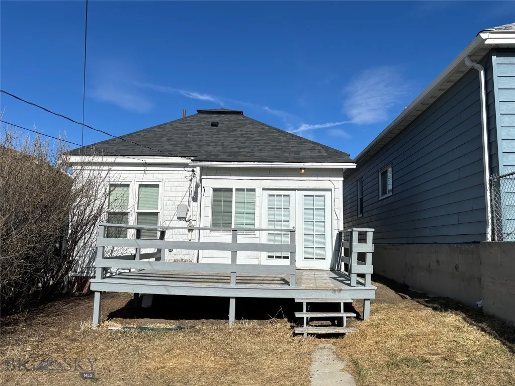 1022 Lewisohn, Butte, Montana 59701, Butte, Montana 59701, 2 Bedrooms Bedrooms, ,1 BathroomBathrooms,Residential,For Sale,1022 Lewisohn, Butte, Montana 59701,0,400319