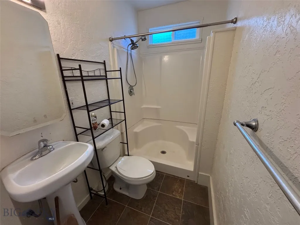 1022 Lewisohn, Butte, Montana 59701, Butte, Montana 59701, 2 Bedrooms Bedrooms, ,1 BathroomBathrooms,Residential,For Sale,1022 Lewisohn, Butte, Montana 59701,0,400319