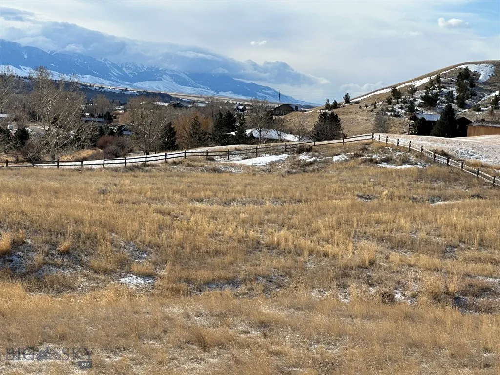 Perimeter fenced