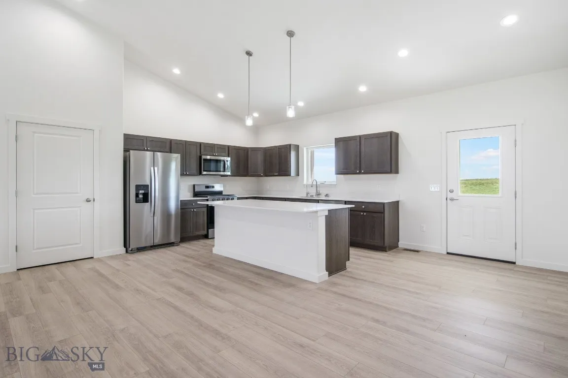 5 S. Durango Trail, Three Forks, Montana 59752, Three Forks, Montana 59752, 3 Bedrooms Bedrooms, ,2 BathroomsBathrooms,Residential,For Sale,5 S. Durango Trail, Three Forks, Montana 59752,0,400576