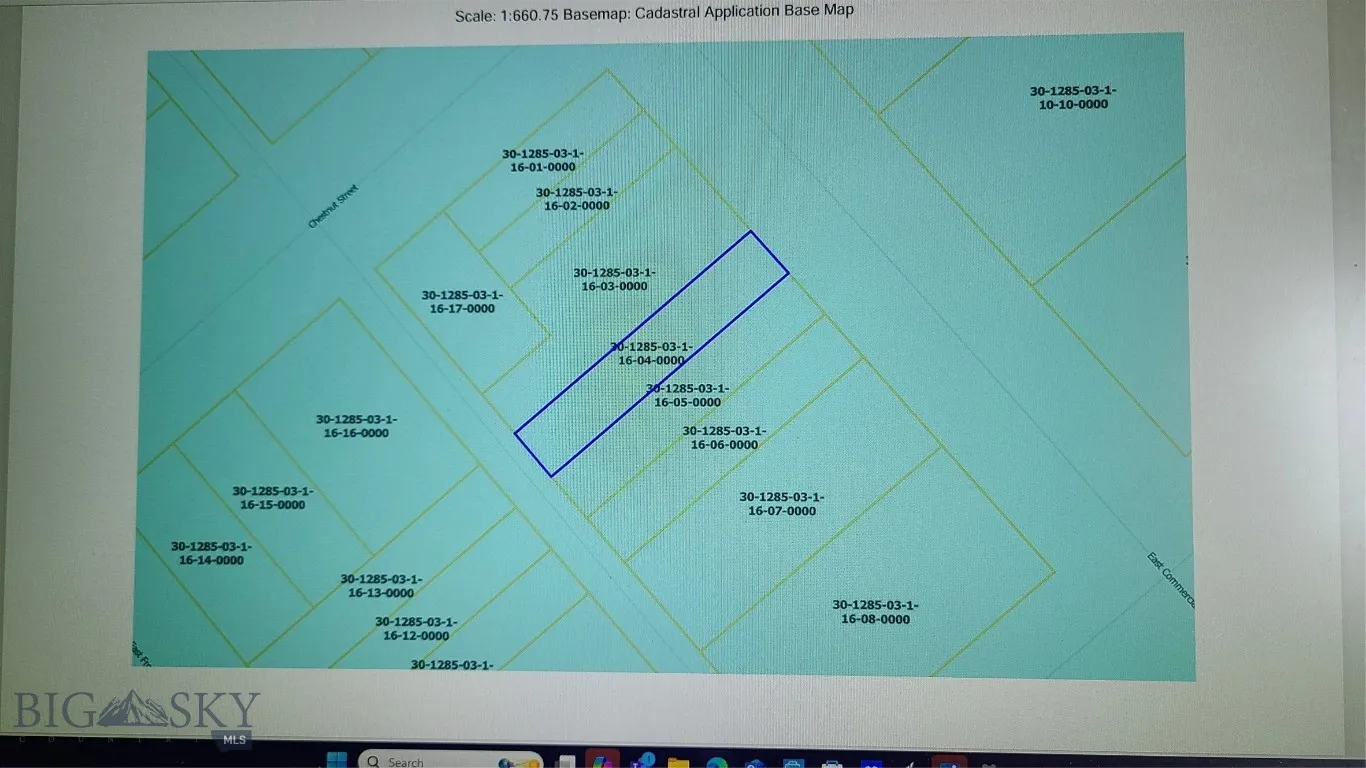 Plat map location of 414 E Commercial
