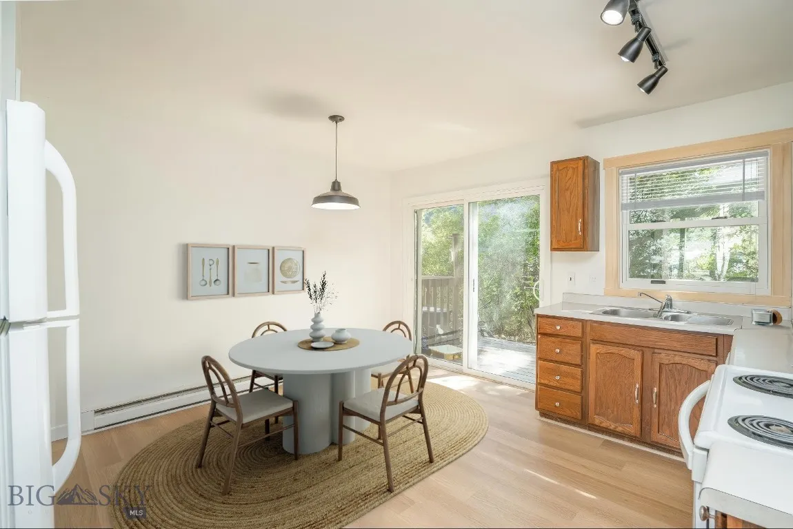 Kitchen *Virtually Staged
