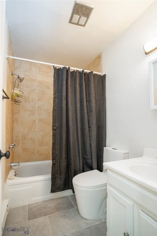 Upstairs bathroom