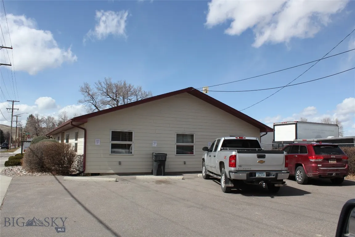 221 E Reeder, Dillon, Montana 59725, Dillon, Montana 59725, ,Commercial Sale,For Sale,221 E Reeder, Dillon, Montana 59725,0,400869