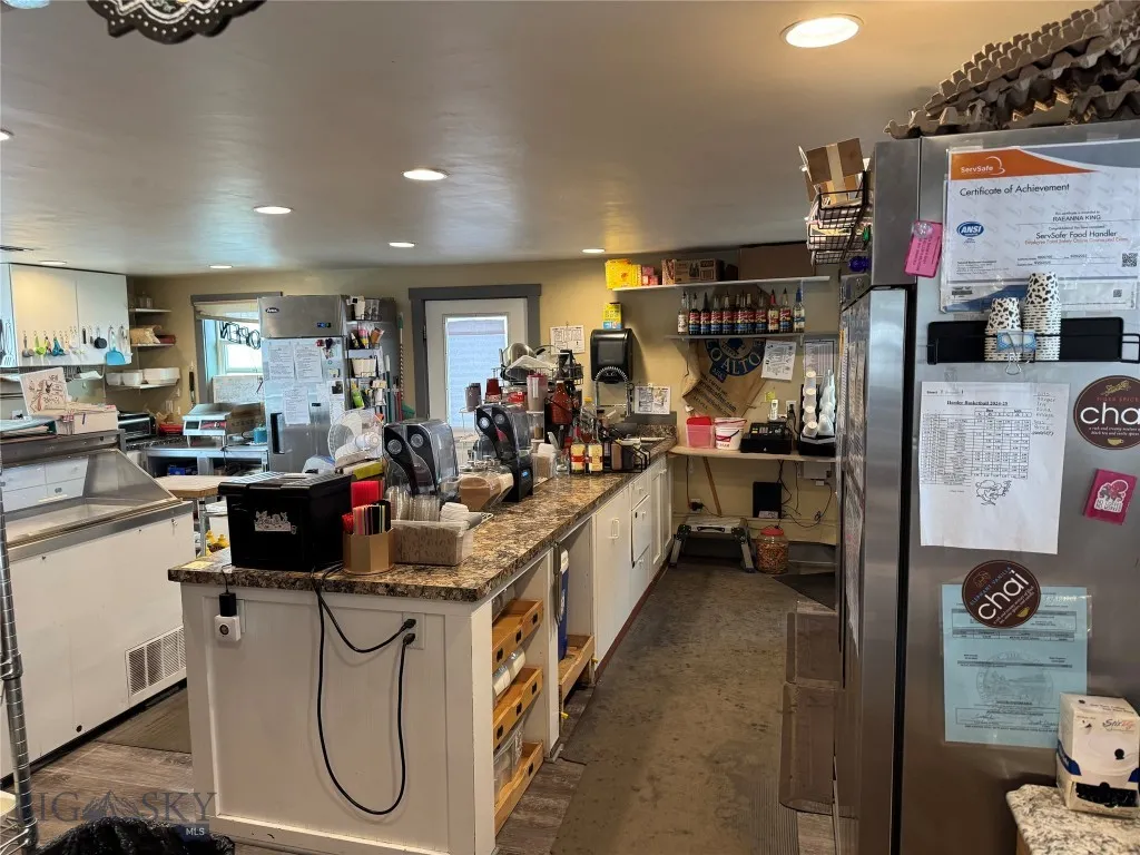 415 W 1st Ave, Big Timber, Montana 59011, Big Timber, Montana 59011, ,Commercial Sale,For Sale,415 W 1st Ave, Big Timber, Montana 59011,0,400933